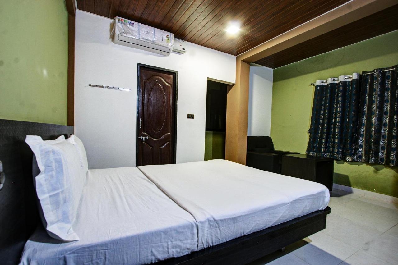 Spot On 37197 Mallya Residency Hotel Someshwar Eksteriør billede